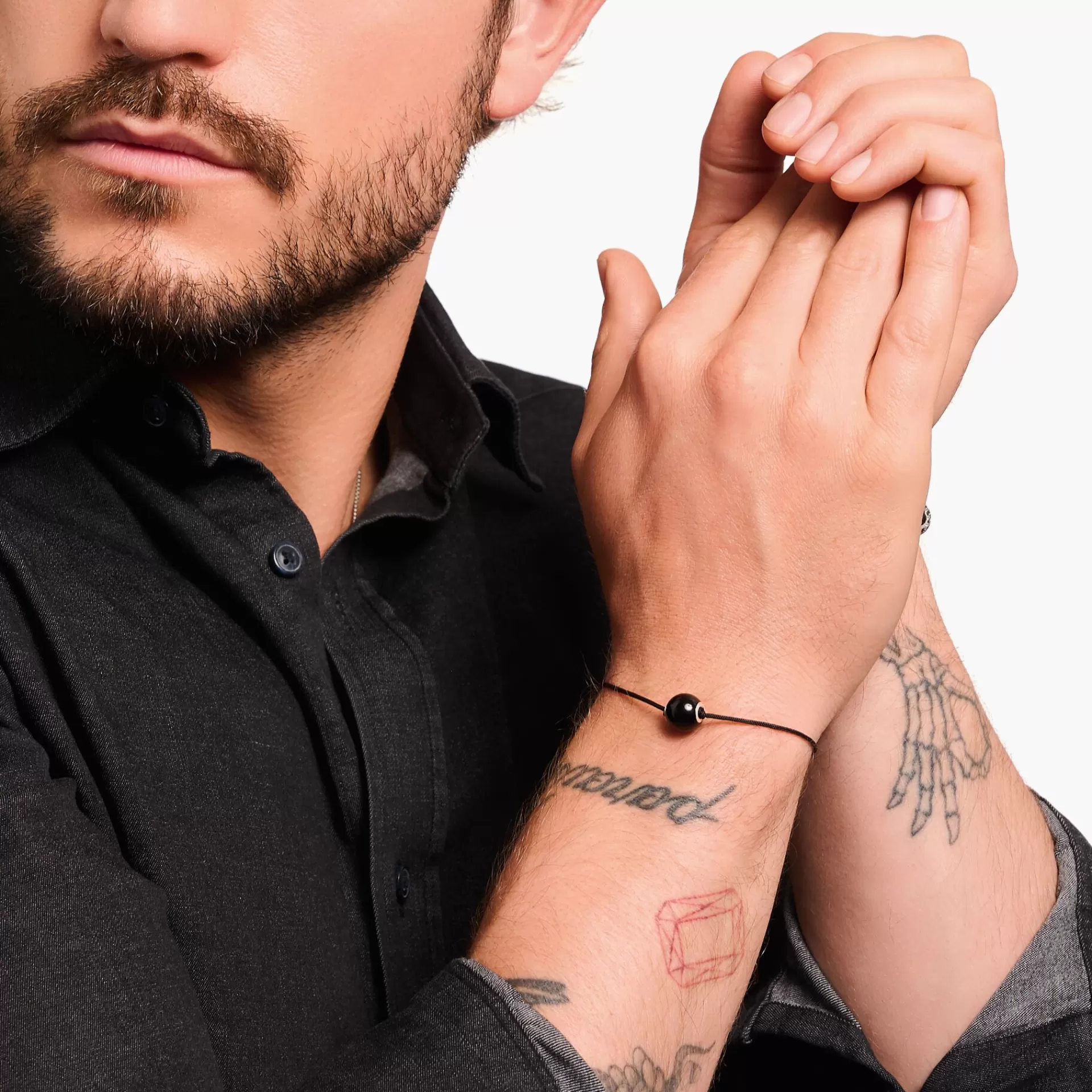 THOMAS SABO Armband | Återvunnet 925 silver<ARMBAND KARMA SECRET MED SVART POLERAD OBSIDIAN BEAD silverfargad, svart